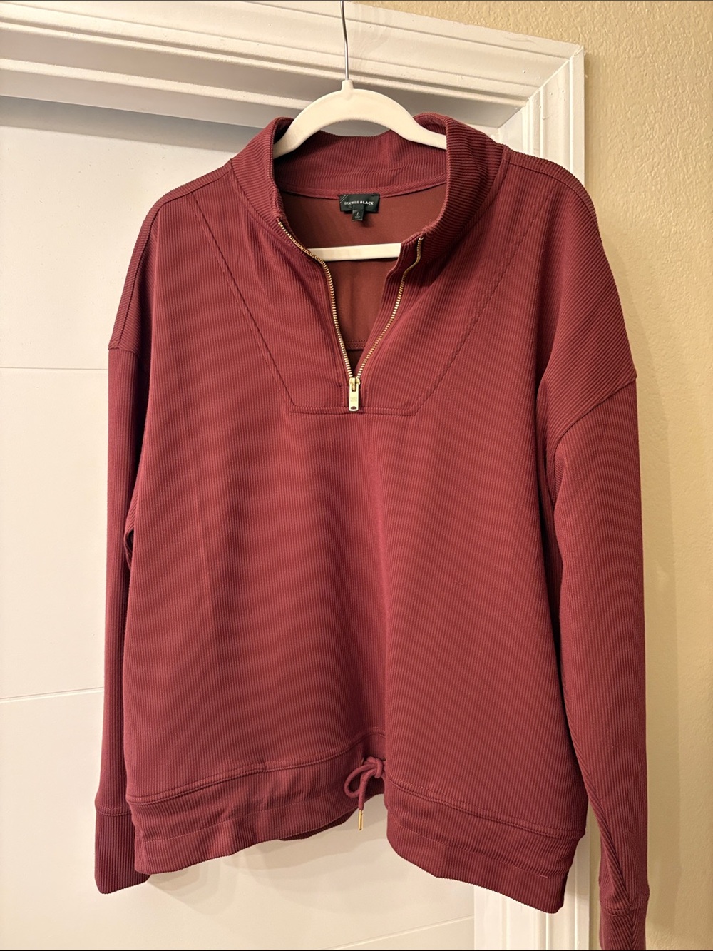 Buckle black half zip